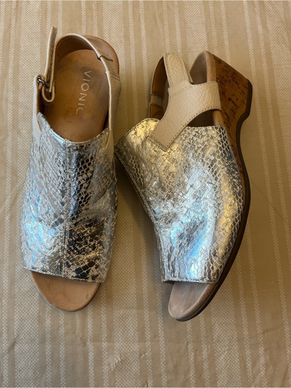 Vionic Silver Metallic Snake-Print Slingback Wedge Mules